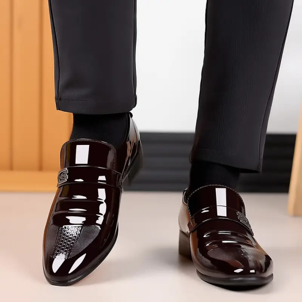 BRITISH KOREAN VERSION POINTED GROOM WEDDING SHOES